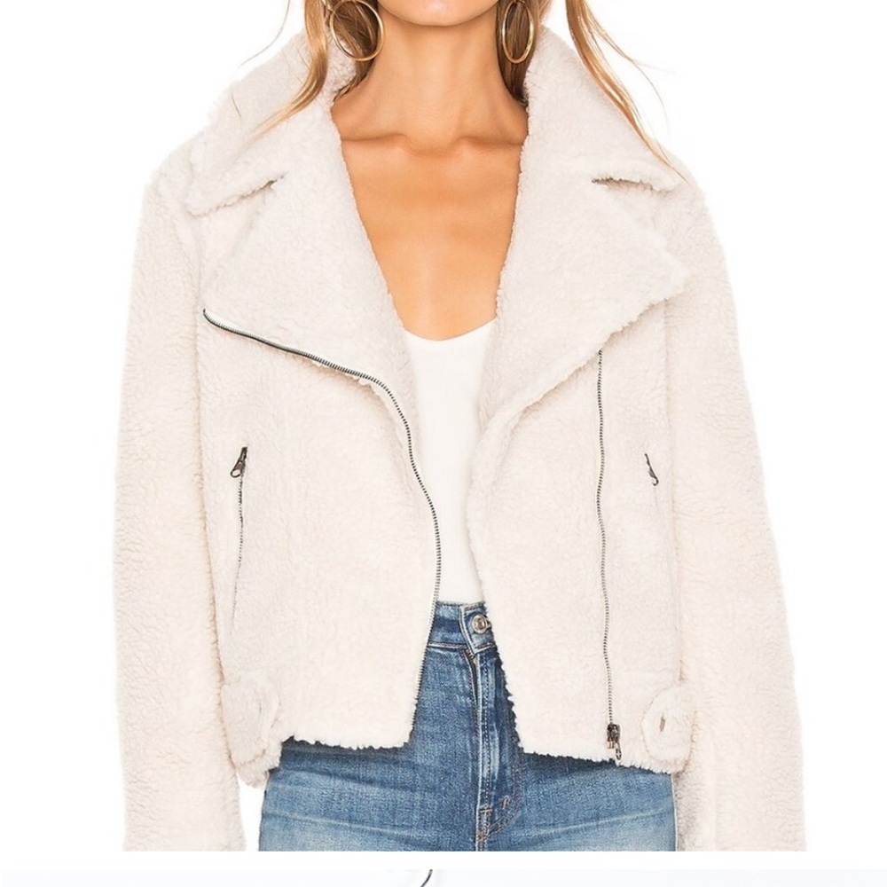 ASTR the Label Brooklyn Faux Fur Moto Jacket in Ivory Size Small Pre-Loved - Picture 6 of 13
